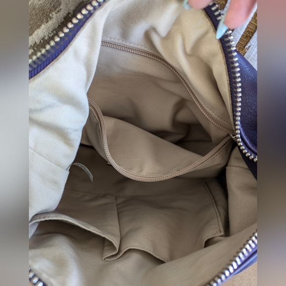 Leather coach purse - Picture 6 of 9